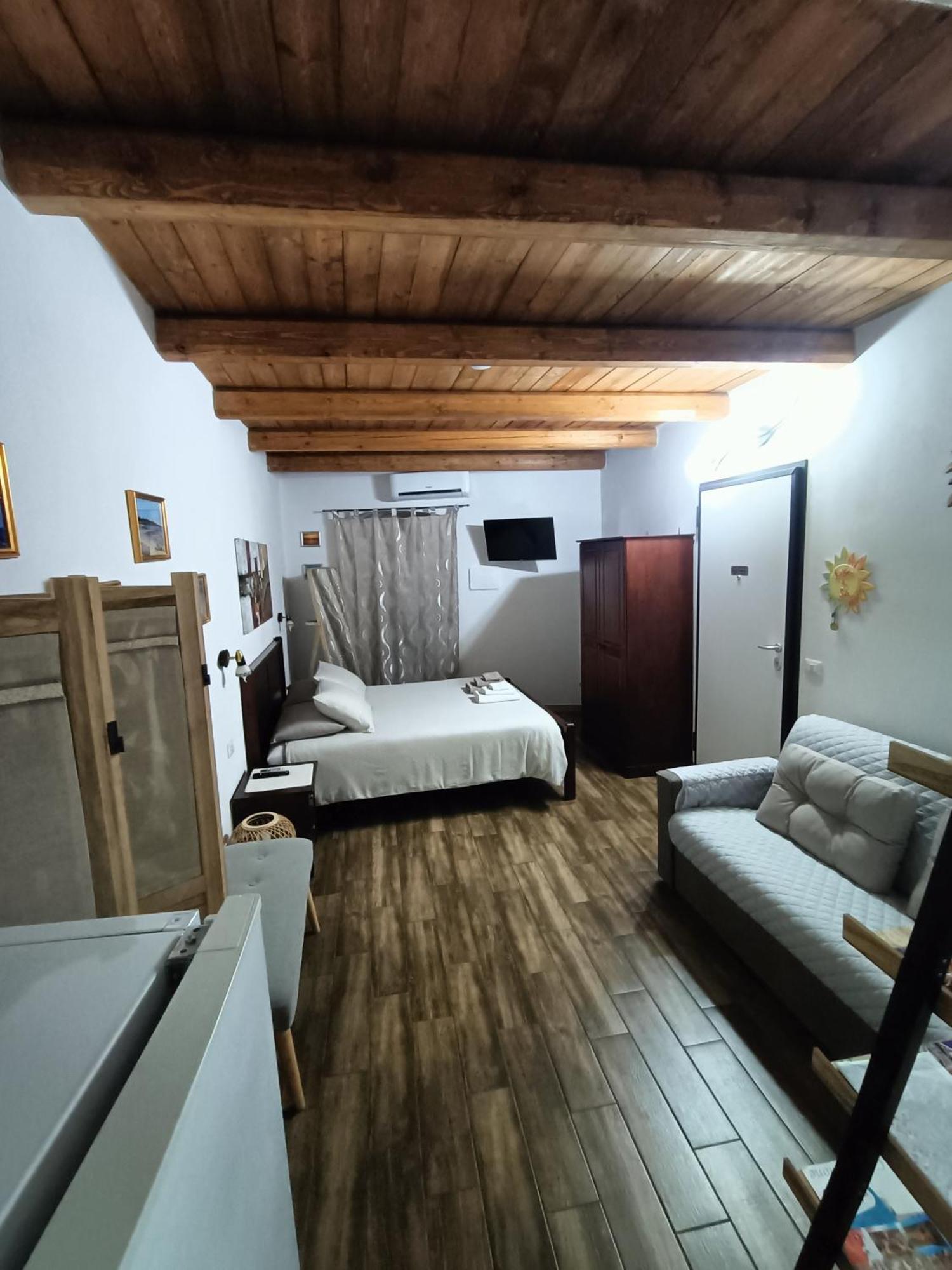 Bed And Breakfast Raggio Di Sole Iglesias Εξωτερικό φωτογραφία