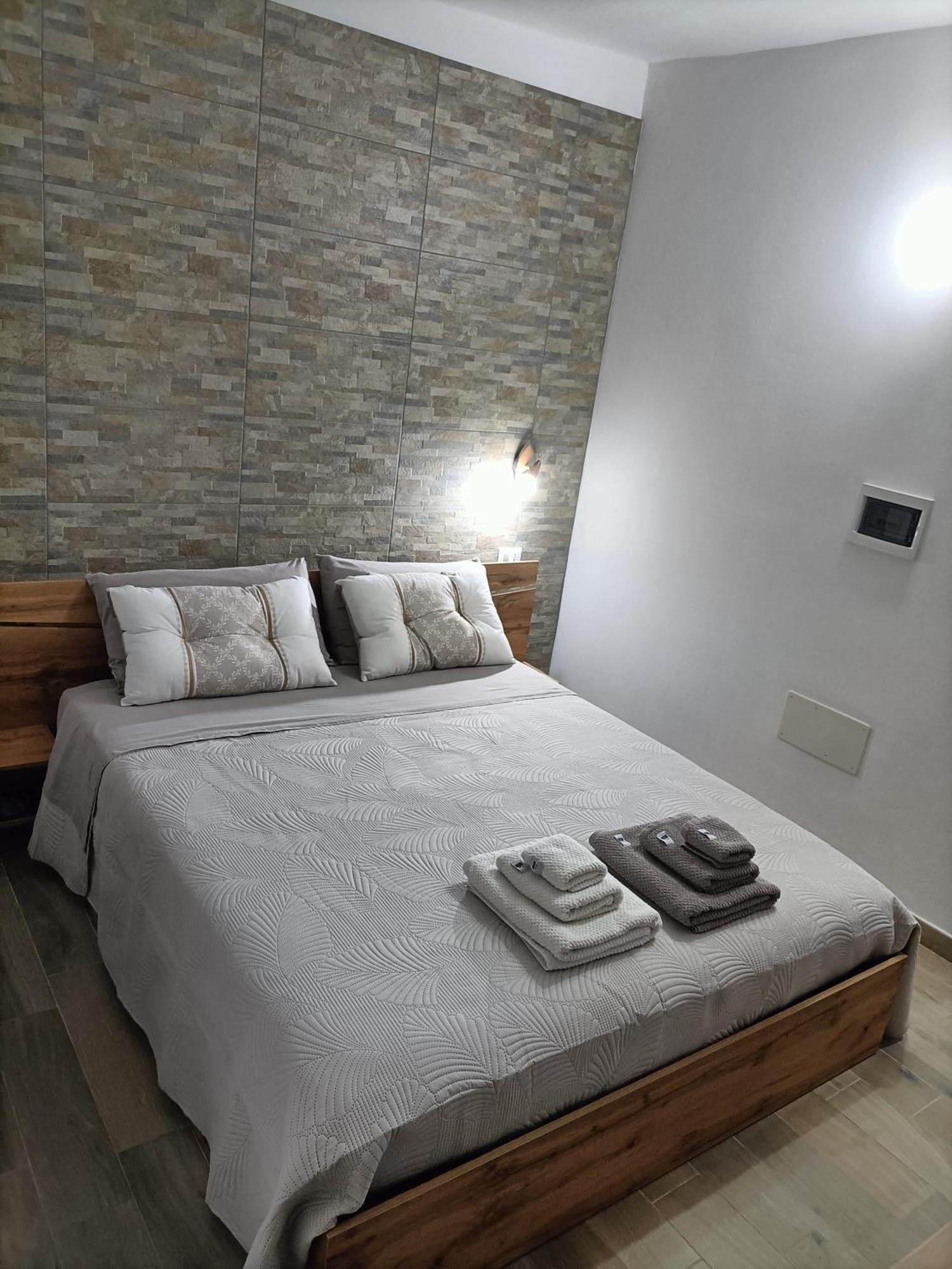 Bed And Breakfast Raggio Di Sole Iglesias Εξωτερικό φωτογραφία